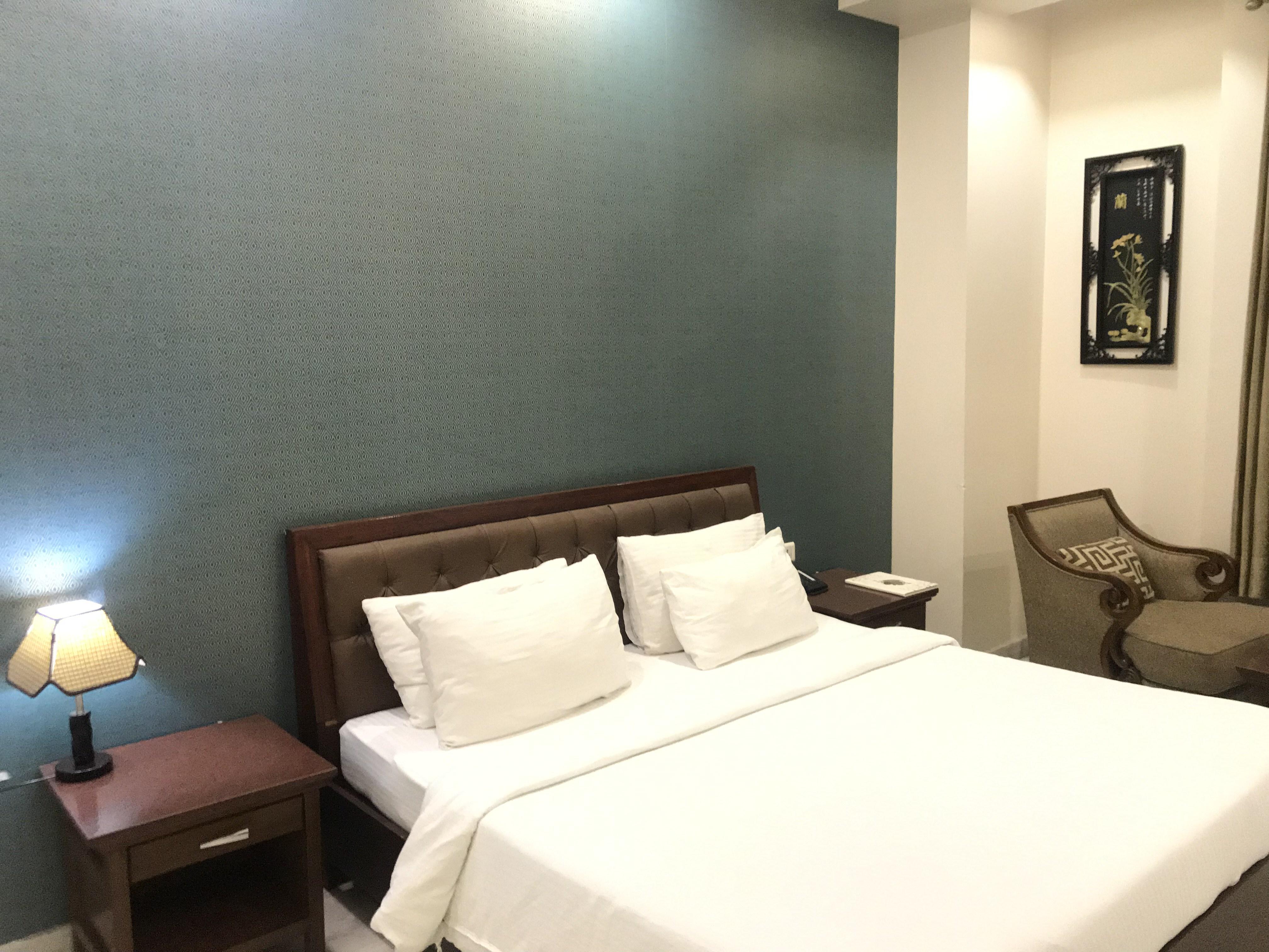 Karnāl Hotel Leela Grande מראה חיצוני תמונה